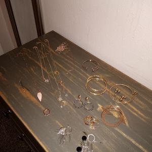 Jewelry lot